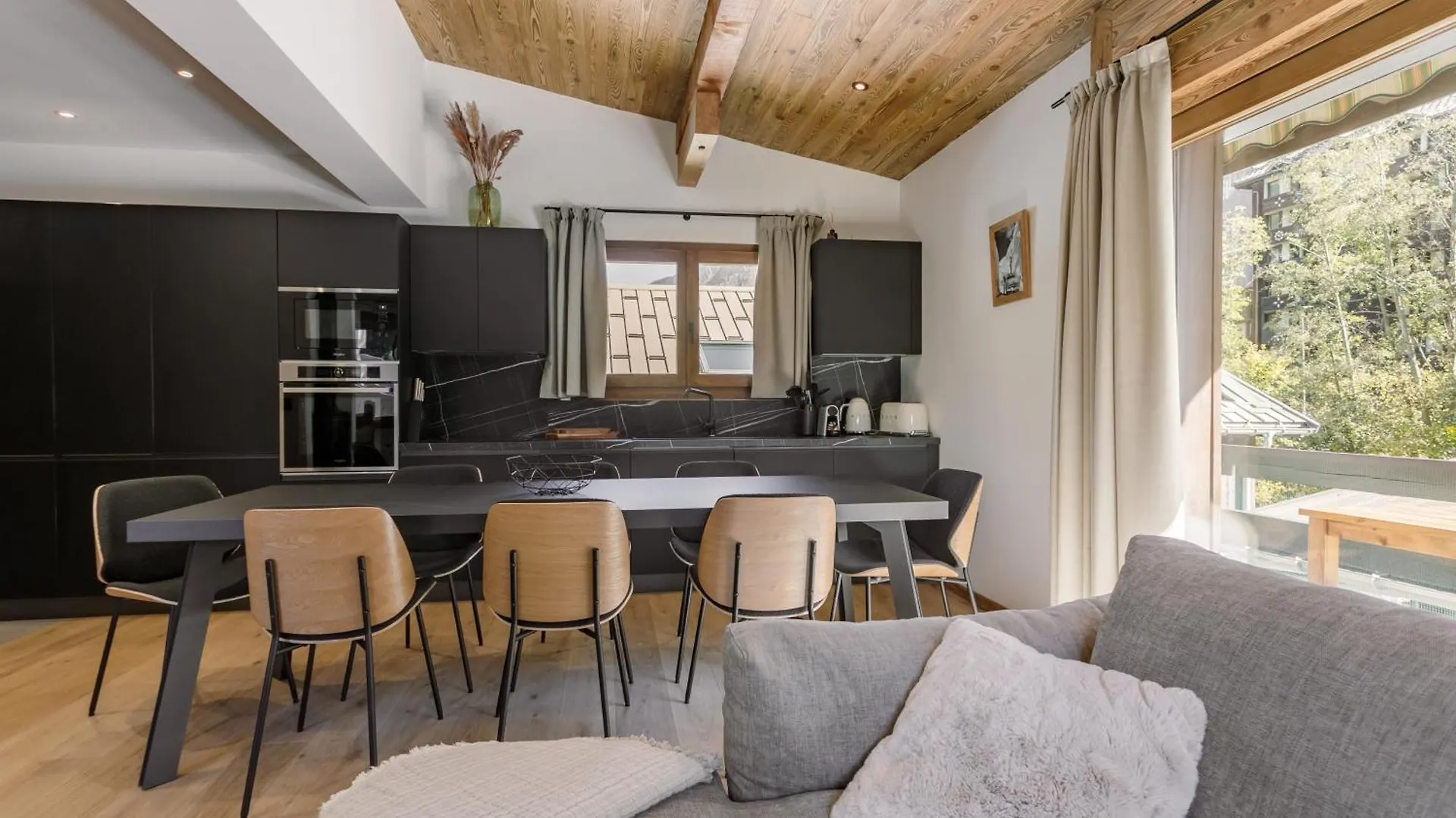 Chalet Marguerite By Brennus Chamonix 0*,  France